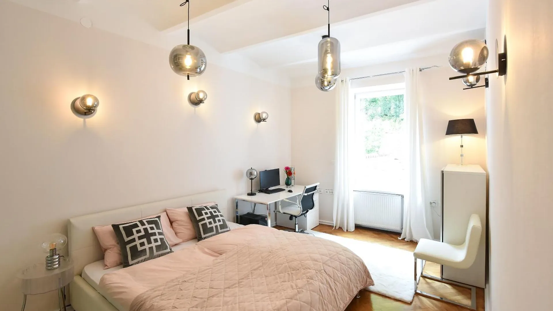 Neoclassical Luxury Apartment Ljubljana Slovenien